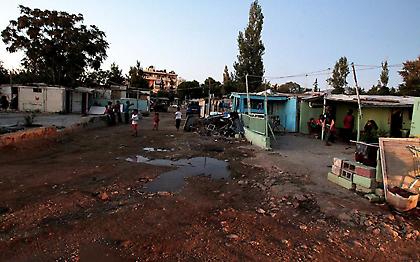 Πιθανή εμπλοκή πρώην στρατηγού ΕΛ.ΑΣ. στη «μαφία των Ρομά»