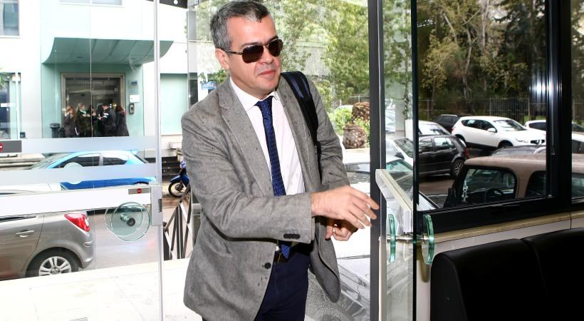 Παραιτήθηκε ο Γιαννίκος από τον Ολυμπιακό