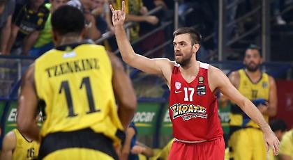 «Θέμα» με Μάντζαρη ενόψει Γαλατάσαραϊ