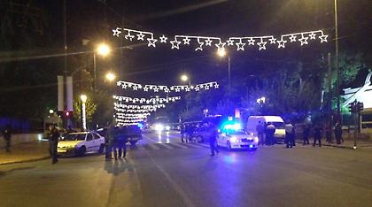 Βίντεο και φωτογραφίες από το σημείο της επίθεσης στη γαλλική πρεσβεία