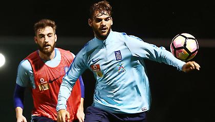 Περιμένουν τα νέα για Ταχτσίδη-Πέτσο στην Εθνική