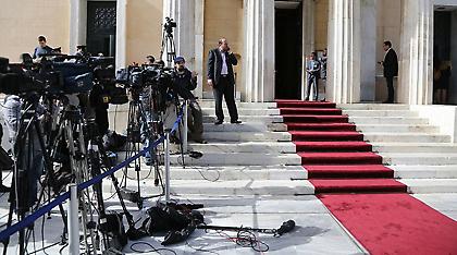 Τηλεοπτικές άδειες: Η επόμενη μέρα μετά τη συμφωνία για το ΕΣΡ