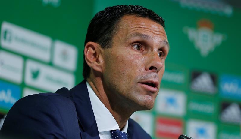 Έφυγε για Λονδίνο ο Πογέτ, Μίτσελ και Βίκτορ υποψήφιοι για Μπέτις