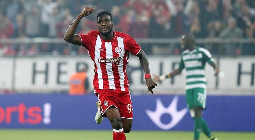 Φουλάρει για ρεκόρ καριέρας ο Ιντέγε