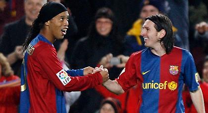 Ο σωσίας του Ροναλντίνιο με φανέλα Μέσι στο Αργεντινή-Βραζιλία (pics)