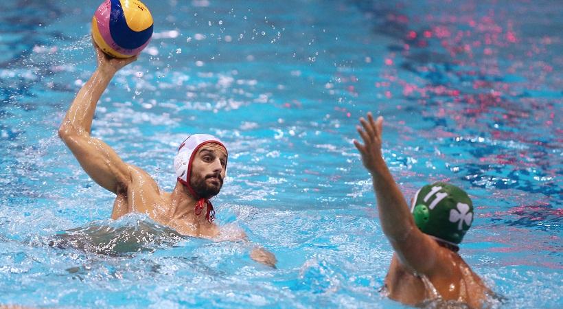 «Αιώνιο» πάρτι στην πισίνα ο Ολυμπιακός