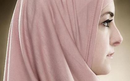 Οι μουσουλμάνες φοβούνται να φορέσουν μπούρκα μετά την εκλογή Τράμπ
