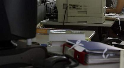 Απολύσεις στο δημόσιο ζητούν οι δανειστές - Τα 6 μέτρα