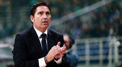 Πασκουάλ: «Δεν σκέφτομαι το ματς με τη Μπαρτσελόνα, αλλά αυτό με τον Ολυμπιακό»