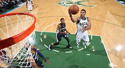 Όταν είσαι Giannis… ό,τι θέλεις κάνεις!