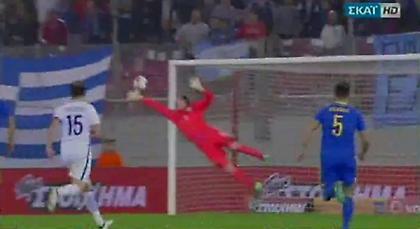 Τρομερό σουτ του Φορτούνη, μεγάλη απόκρουση του Μπέγκοβιτς και η μπάλα στο δοκάρι! (video)