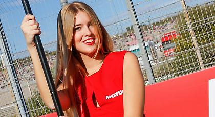 Θα μας λείψει το Moto GP, αλλά και τα paddock girls (video)
