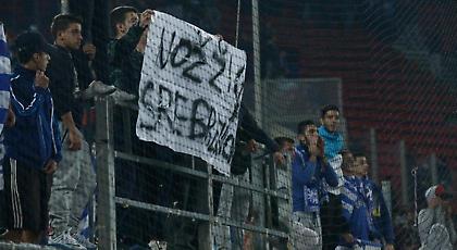 Οι φασίστες κάνουν «πάρτι» όταν παίζει η Εθνική. Αναρωτηθήκατε ποτέ γιατί;