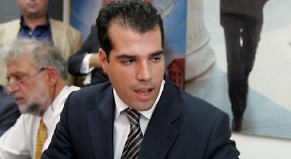 Iατρικό Κέντρο Αθηνών: Ιδιαίτερα κρίσιμη η κατάσταση του Θάνου Πλεύρη