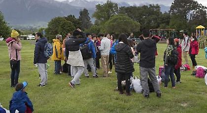 Νέα Ζηλανδία: Ξεκίνησε η επιχείρηση απομάκρυνσης 1.200 τουριστών από το θερετρο Καϊκούρα