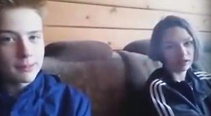 Σοκ: 15χρονο ζευγάρι Ρώσων ανοίγει πυρ κατά αστυνομικών και αυτοκτονεί σε live μετάδοση (video)