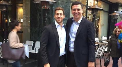 Βόλτα στην Αθήνα για τον σύμβουλο του Ομπάμα, Αλεξ Γιαννούλια