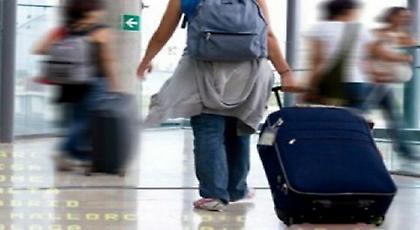 Έρχεται η βαλίτσα του μέλλοντος που σε ακολουθεί παντού (video)