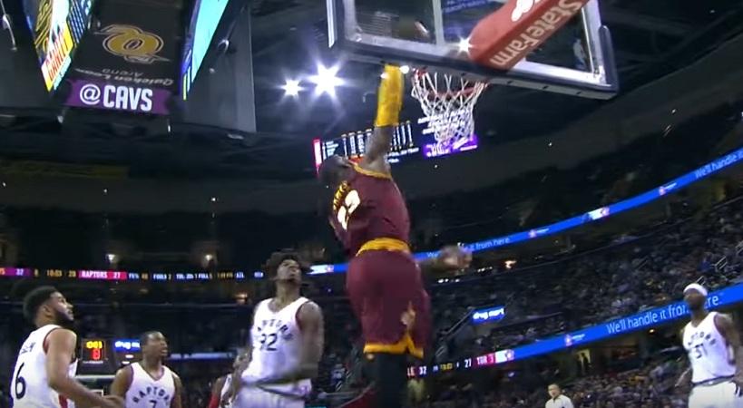 Λεμπρόν και Γουέιντ εις διπλούν στο Top 10 (video)