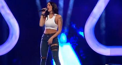 The Voice: Τους ξεσήκωσε η σέξι ροκ Σαλονικιά
