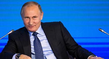 Η Ουκρανία κατηγορεί τον Πούτιν ότι έστησε τηλεφωνική φάρσα στον Ποροσένκο