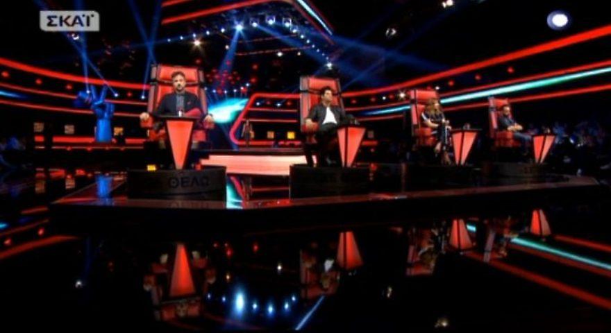 The Voice: Δεν γύρισε κανείς στην όμορφη 19χρονη Δήμητρα! Πώς αντέδρασε η μητέρα της;