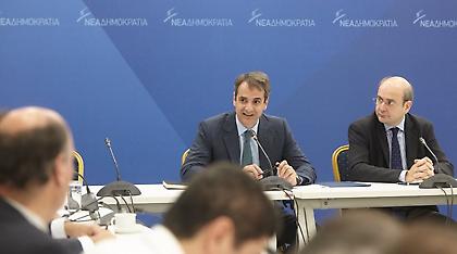 Νέα «σκιώδη» κυβέρνηση από τον Μητσοτάκη για εκλογική εγρήγορση