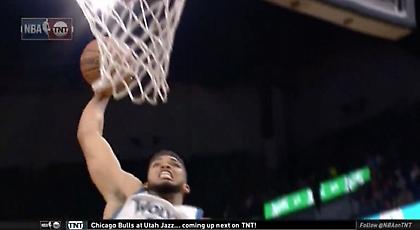 Ο… ισοπεδωτικός Τάουνς στην κορυφή του Top-5 (video)