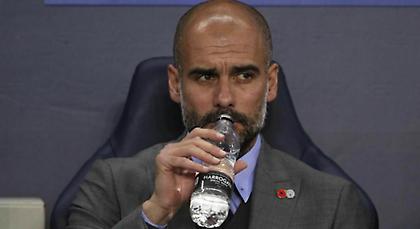 Γκουαρντιόλα για Ρούνεϊ: «Και εγώ έπινα σε αποστολές της εθνικής»