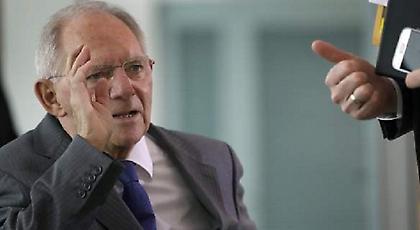 Μήνυμα Σόιμπλε: Η περικοπή χρέους δεν βοηθά την Ελλάδα -Ζει πέρα από τις δυνατότητές της