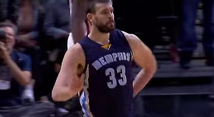 Ακόμη και οι υπάλληλοι των Γκρίζλις «κόλλησαν»… Γκασόλ (video)