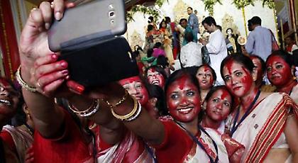 Η πιο επικίνδυνη χώρα για τους λάτρεις των σέλφι -76 θάνατοι σε δυο χρόνια