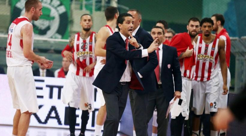 Σφαιρόπουλος: «Για αυτό κάναμε φάουλ στον Καλάθη. Δεν μετράω τις συνεχόμενες νίκες»