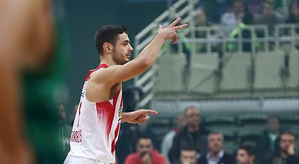 Παπαπέτρου στο sportfm.gr: «Είναι… μανούλα ο Σπανούλης»