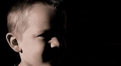 Χαμόγελο του Παιδιού: 1.400 παιδιά κακοποιήθηκαν το 2016 στην Ελλάδα