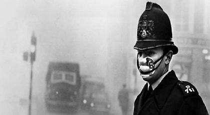 Πώς η ομίχλη του 1952 σκότωσε 12.000 ανθρώπους μέσα σε τέσσερις ημέρες στο Λονδίνο!