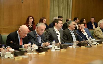 Οι 10+30 μέρες που κρίνουν κυβέρνηση και χρέος