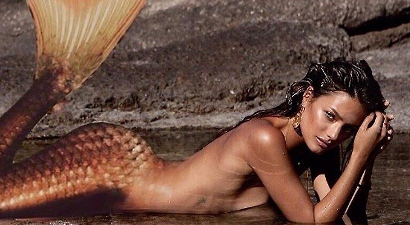 Τζέσικα Μπιουκάναν, είσαι... γοργόνα (pics)