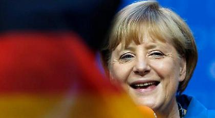 Είναι επίσημο: Η Ανγκελα Μέρκελ υποψήφια για την καγκελαρία -Διεκδικεί τέταρτη θητεία