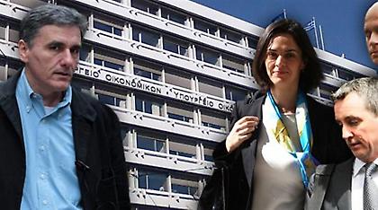 Δίνουν εργασιακά για να αποφύγουν πιέσεις στα δημοσιονομικά