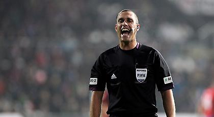 Ο Ζελίνκα διευθύνει το Ολυμπιακός-Γιουνγκ Μπόις