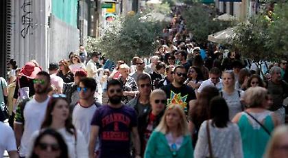 Στην Ελλάδα 8 στα 10 νοικοκυριά αδυνατούν να πληρώσουν έγκαιρα τους λογαριασμούς τους