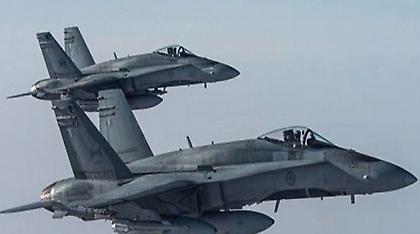 Συρία: Ξεκίνησε ο βομβαρδισμός της Ράκκα - 10 νεκροί στα περίχωρα