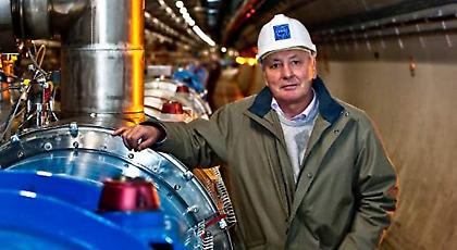 Τα μαθηματικά που δυσκολεύουν ακόμα και τους... επιστήμονες του CERN (pics)