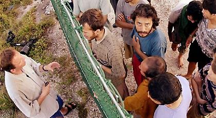 H Ελλάδα «νήσος Ναούρου»; To CDU εξετάζει «λύση Αυστραλίας» στο προσφυγικό