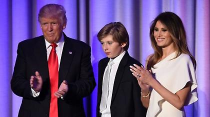 Η Μελάνια Τραμπ δεν θα μετακομίσει στον Λευκό Οίκο: Υπάρχουν σύννεφα στον γάμο της;