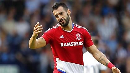 Στήριξη Καράνκα σε Νεγρέδο