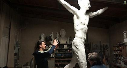 Οι πρώτες φωτογραφίες από το άγαλμα του Ζλάταν (pics)