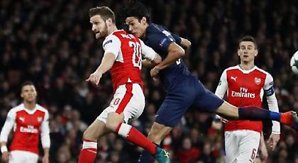 «Ξέρανε» το Emirates ο Καβάνι! (video)