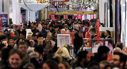Black Friday ΗΠΑ: Ξεπέρασαν το 1,15 δισ. δολάρια οι αγορές μέσω διαδικτύου